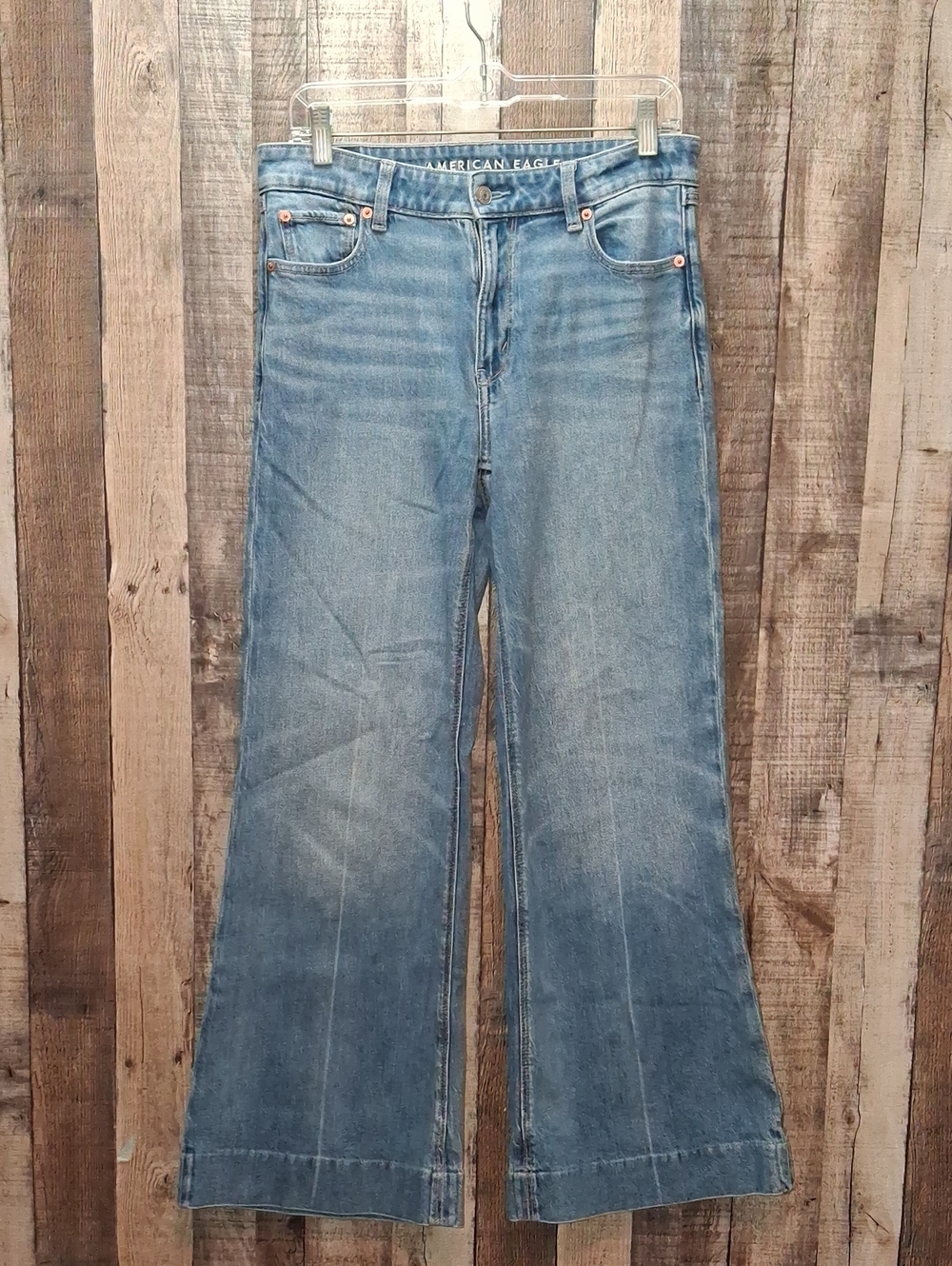 American Eagle Outfitters  Light Blue Jeans Hi-rise Flare Size 4 Women's